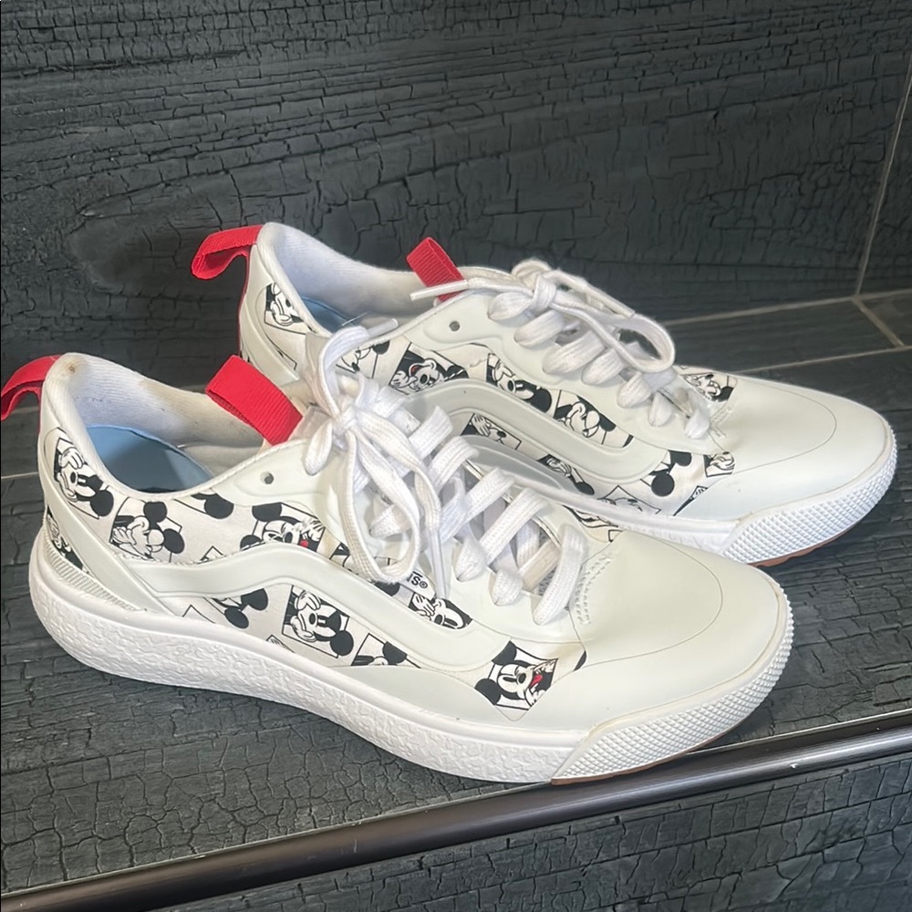 Kids Mickey Mouse Vans sneakers
